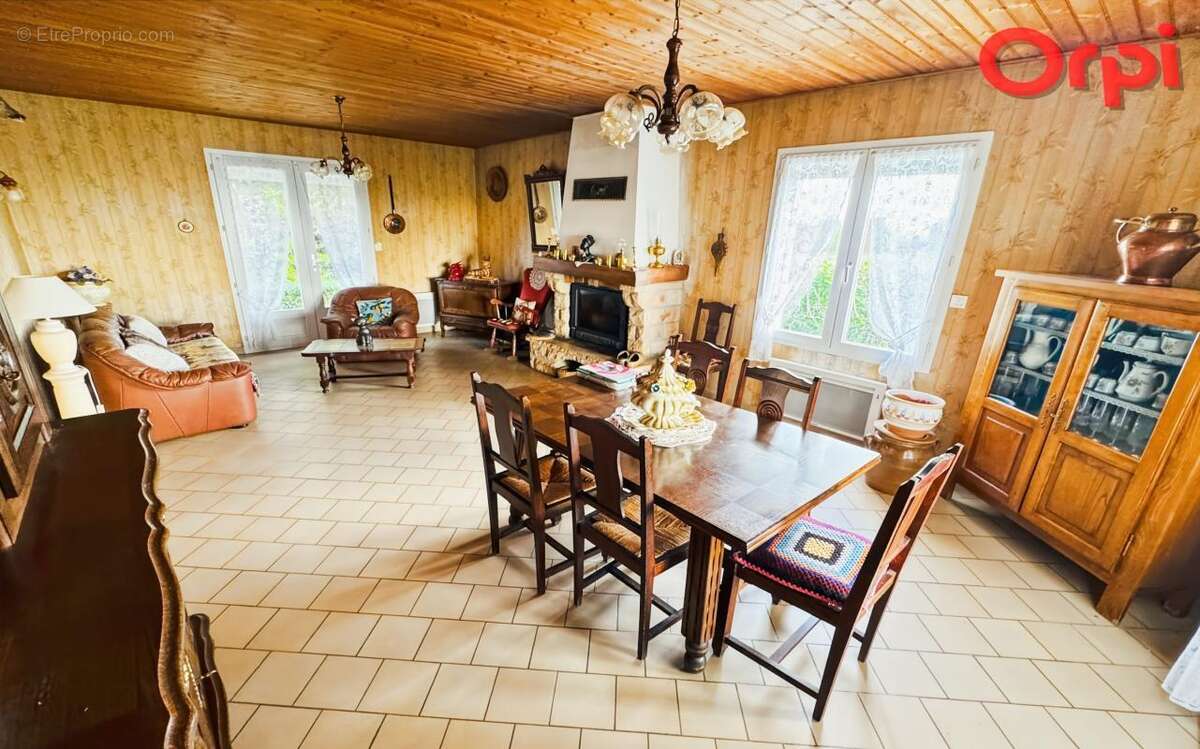 Maison à LONGEVILLE-SUR-MER