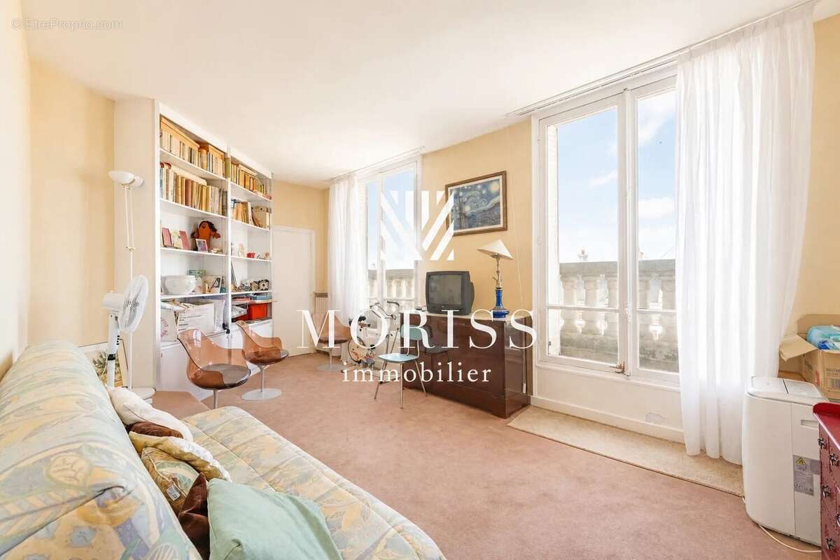 Appartement à PARIS-11E