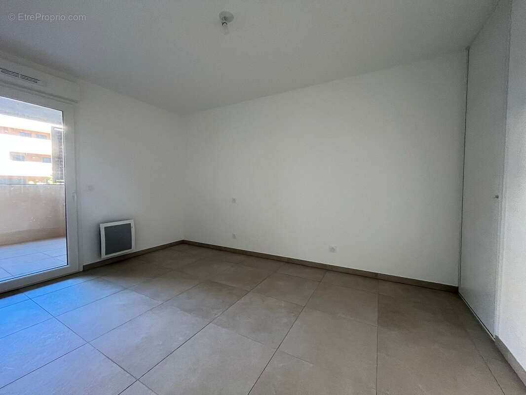 Appartement à CASTRIES