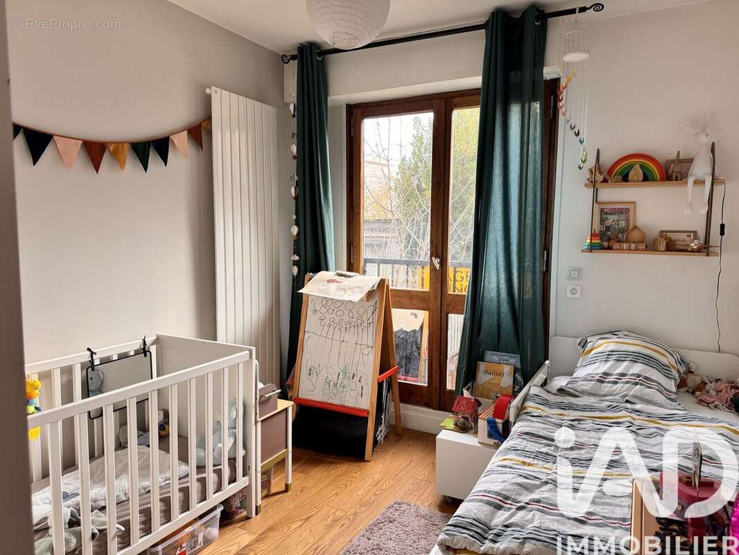 Photo 6 - Appartement à LE PLESSIS-ROBINSON