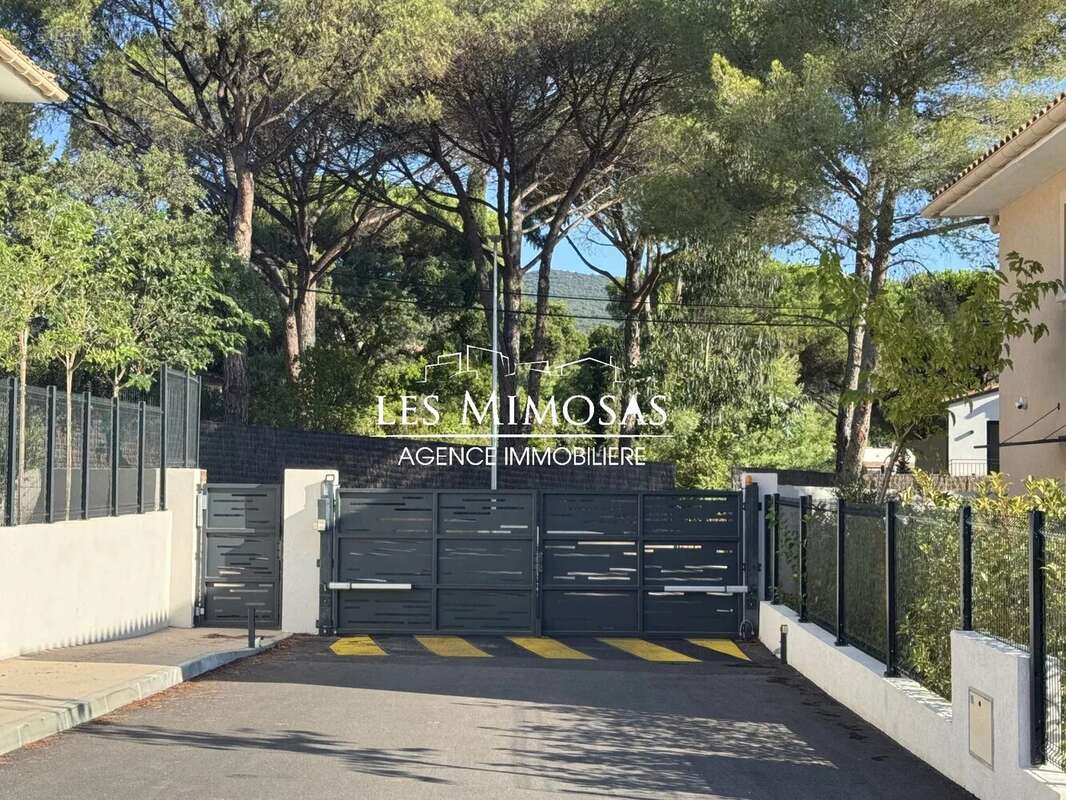 Maison à CAVALAIRE-SUR-MER