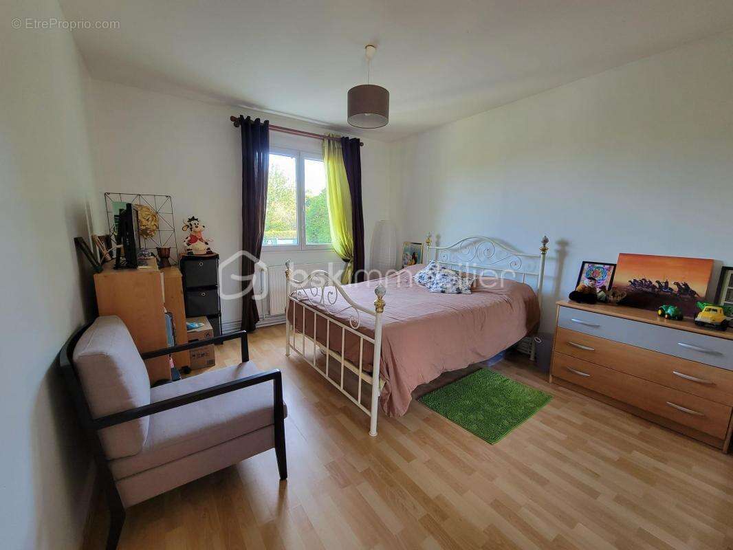 Maison à MAREUIL-LES-MEAUX