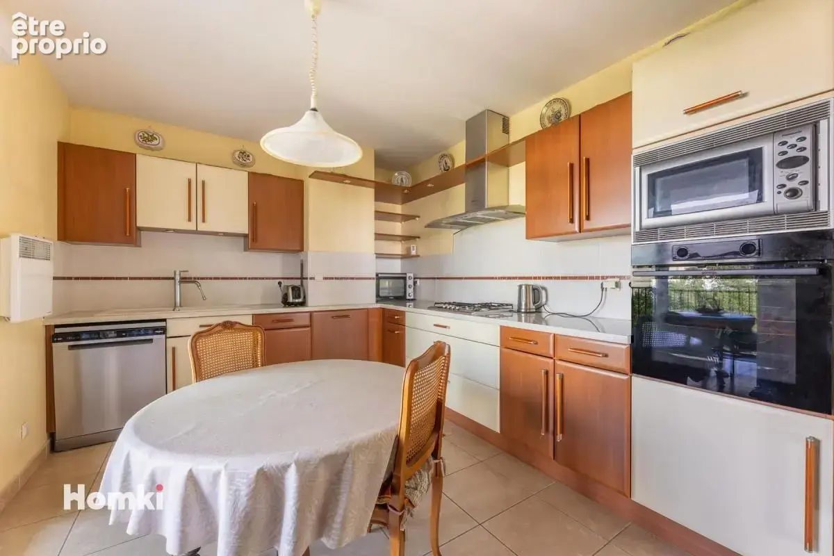 Appartement T5 de 130 m² à Montpellier 34000, Rue Verrochio - photo 8