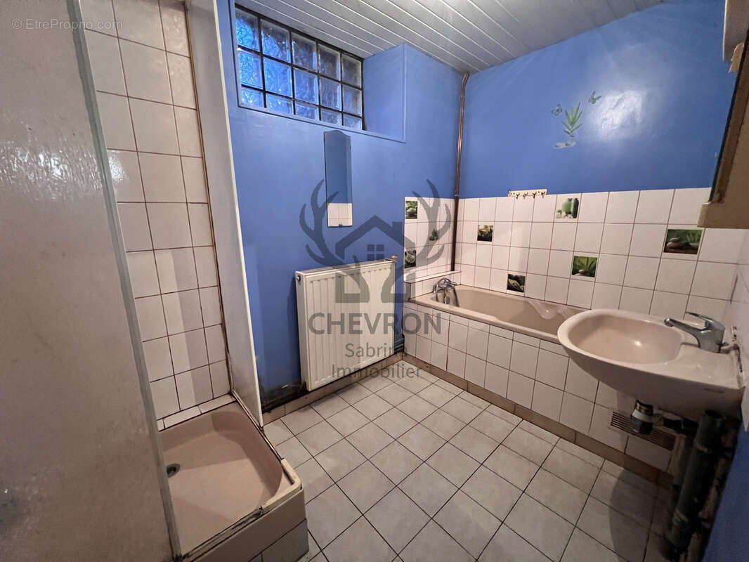 Maison de village avec garage,terrasse et jardin - 133 m2 - CHAMPLIN - photo 17