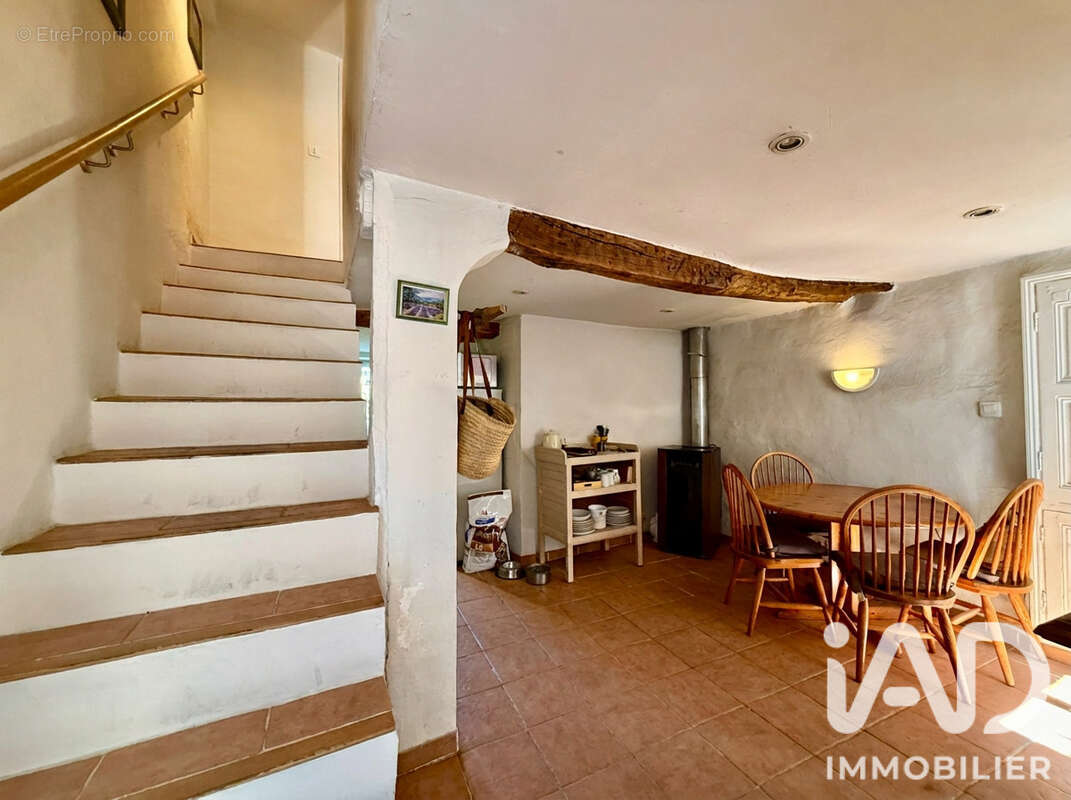 Maison 75 m² à La Garde-Freinet  - photo 5