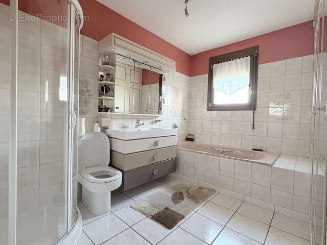 Maison à CAMPAGNOLLES