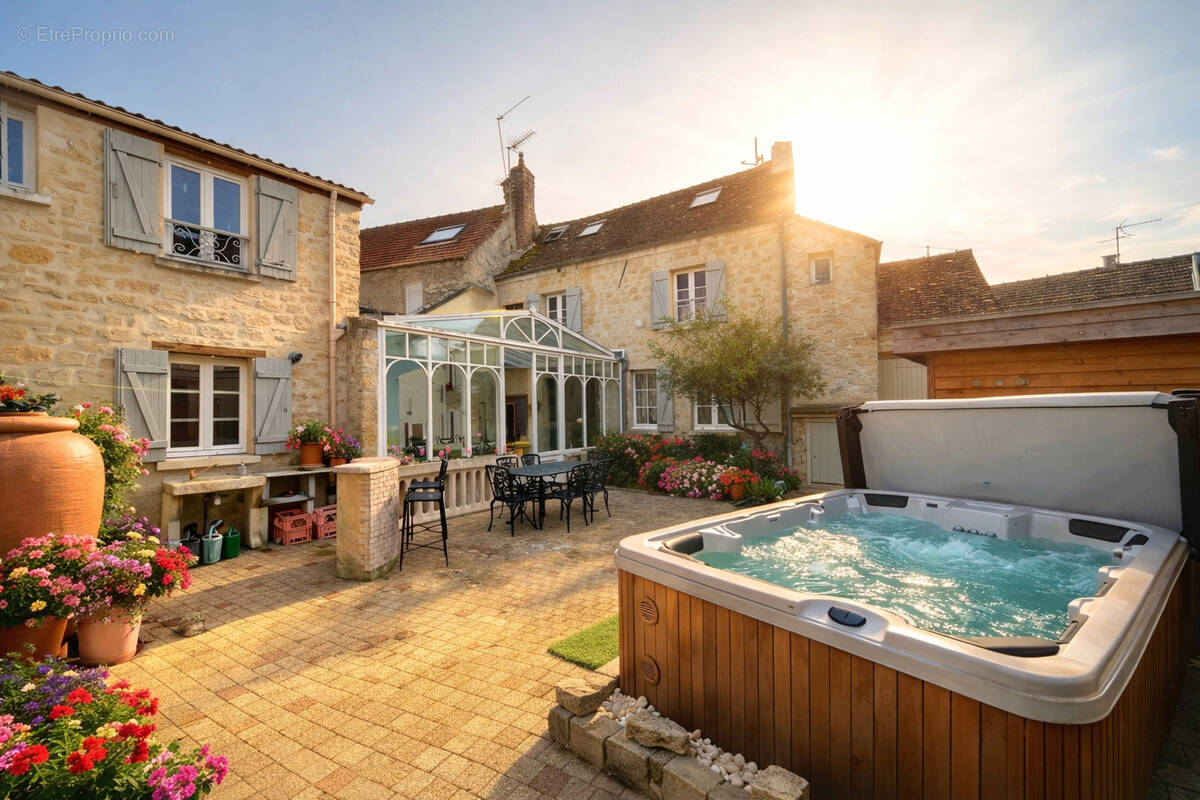 Maison à ORRY-LA-VILLE