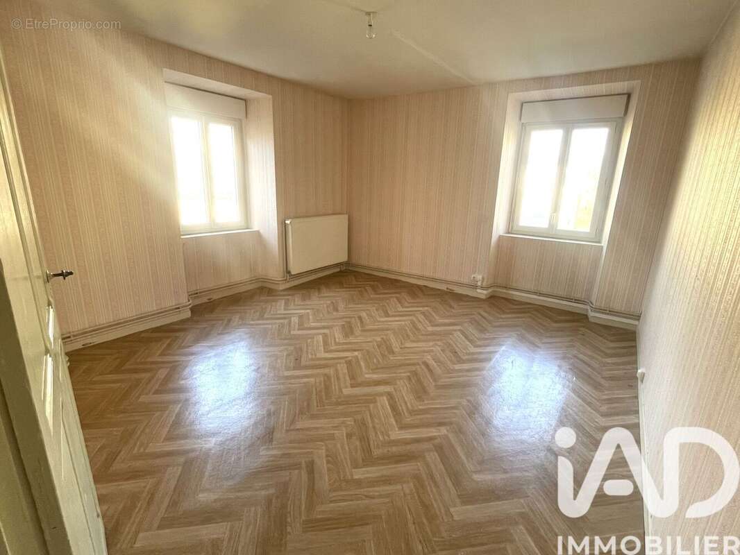 Maison 130 m² à Preaux  - photo 7