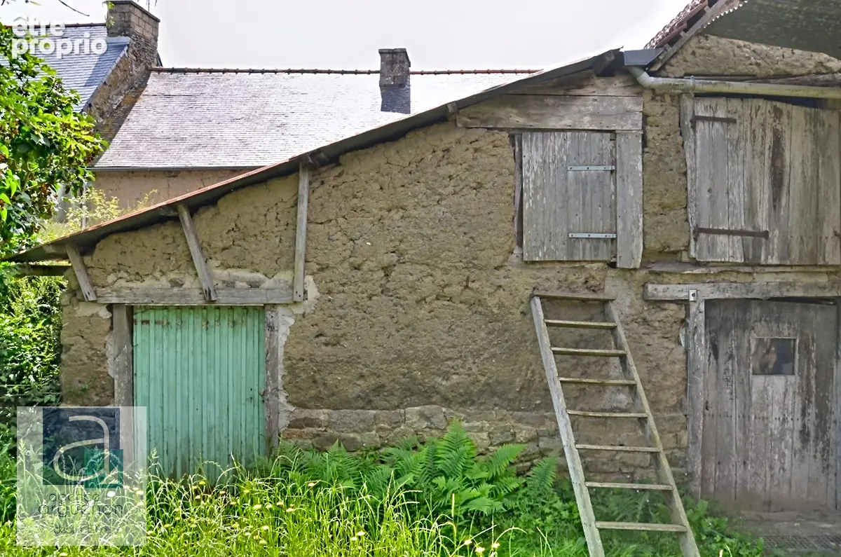 Maison à rénover dans un Bourg 7mns de Broons - 2ch - Dépendances et Garage - Idéal investissement  locatif - photo 8