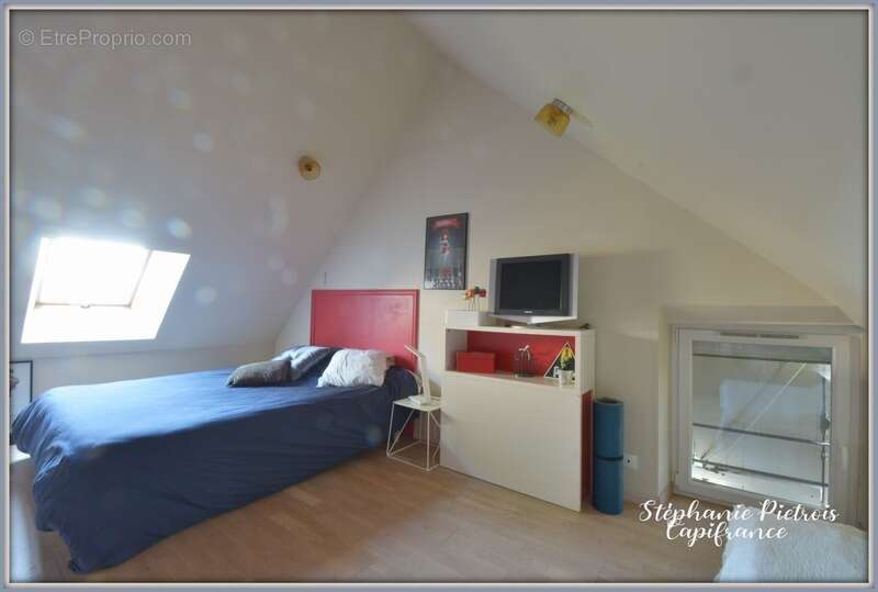 Maison à IVOY-LE-PRE