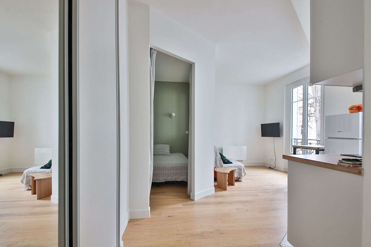 Appartement à PARIS-15E