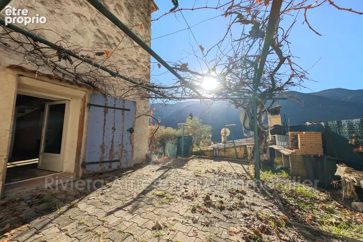 Maison 3 pièces 70 m² à vendre à Aiglun (06910) - photo 2