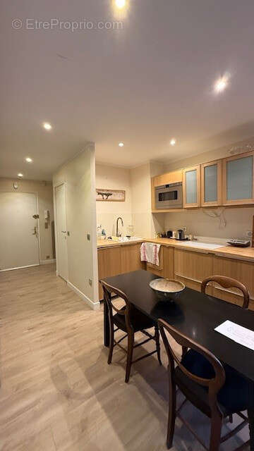 A vendre 2p 66m2 traversant les hesperides saint-james a neuilly sur seine - photo 13