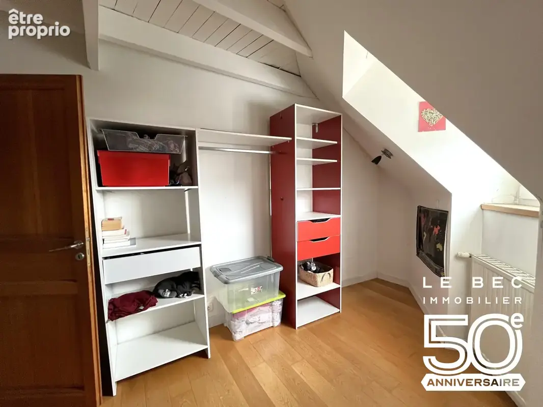 Appartement 4 pièces 97 m² à vendre à Vannes (56000) - photo 8