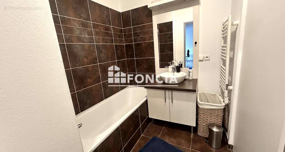 Appartement à MONTELIMAR