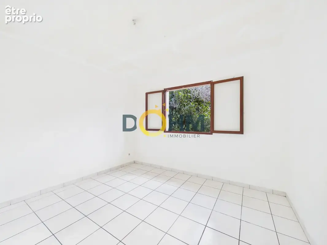 Maison T4 de 700m2 à fort potentiel   Ravine des Cabris - photo 11
