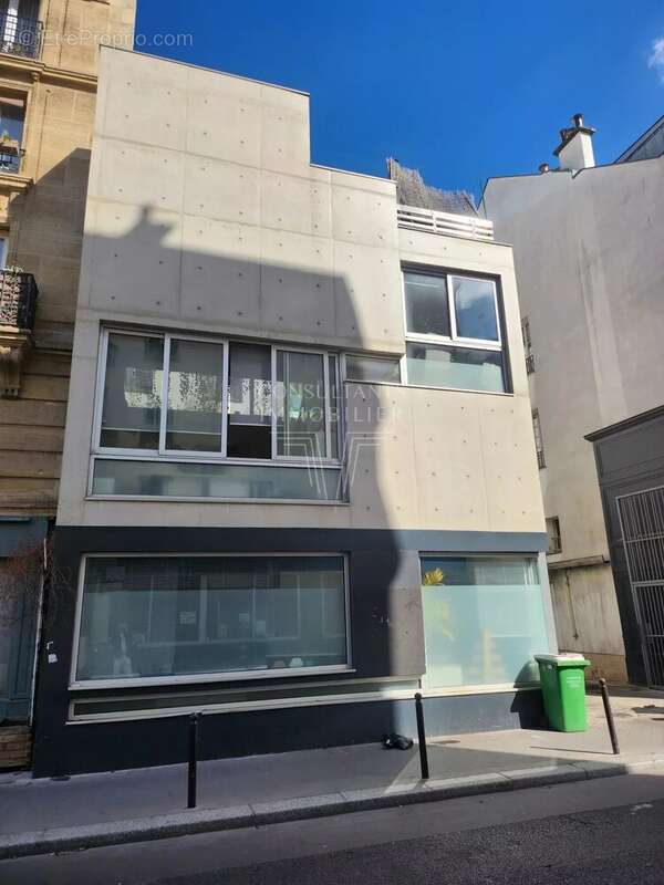 Appartement à PARIS-11E