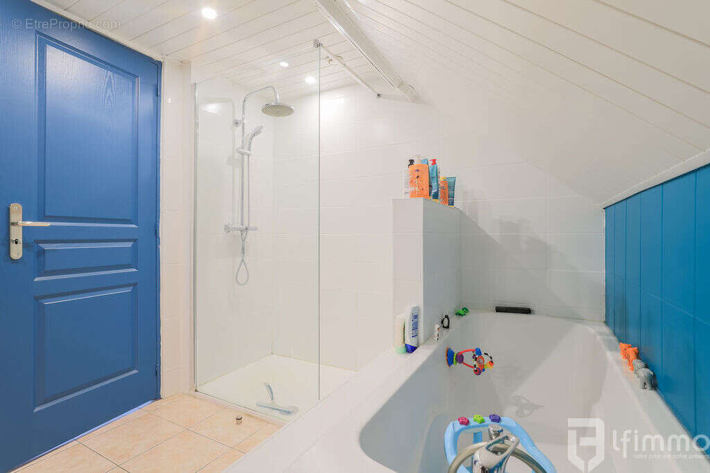 Maison à VILLERS-AU-FLOS