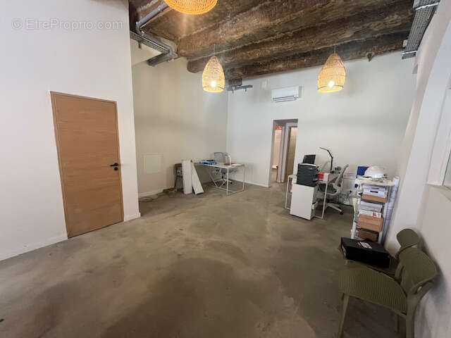 Commerce à LA SEYNE-SUR-MER