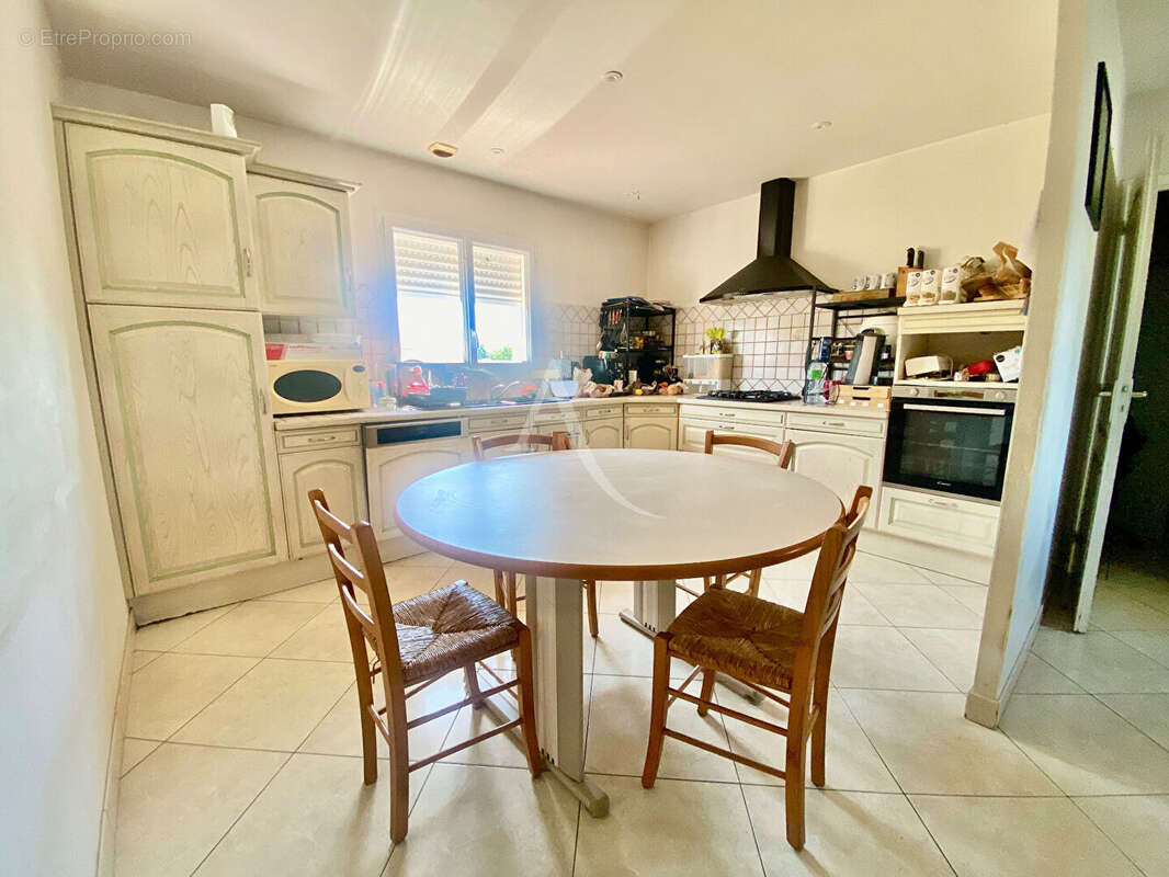 Maison familiale 3 chambres -Saint Philbert De Grand Lieu - Terrain 1616m2 - photo 7