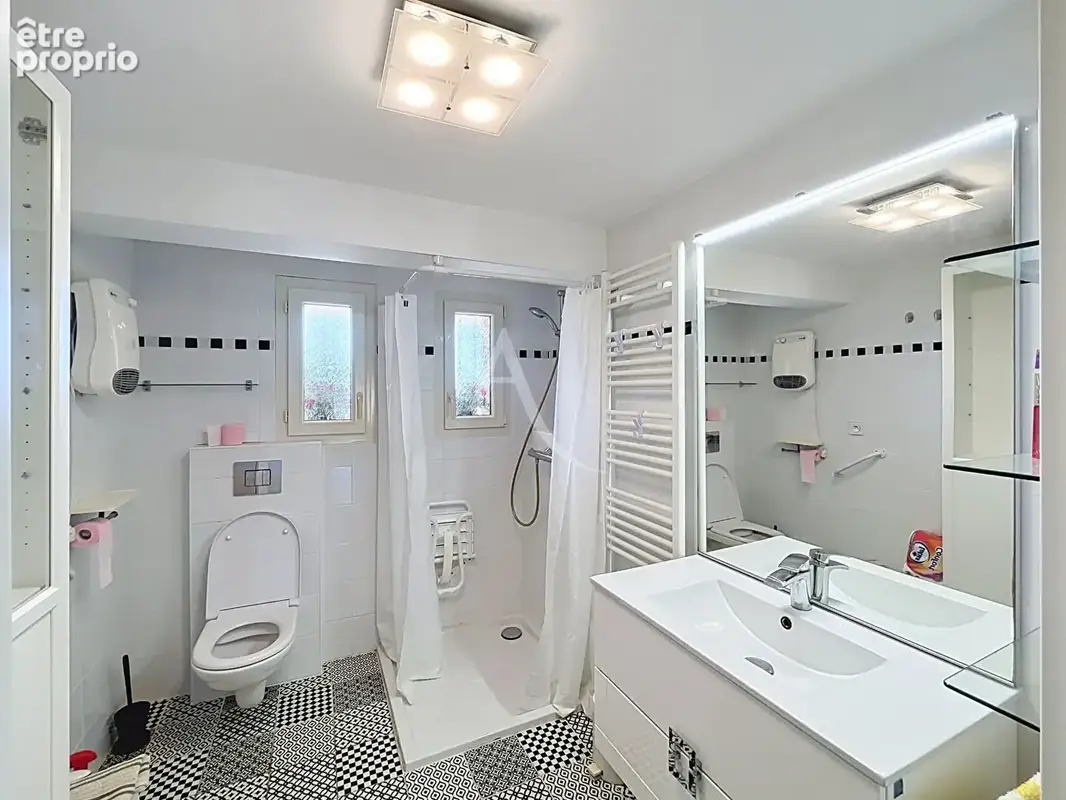 Jolie maison de 3 chambres avec ascenseur proche centre - photo 10