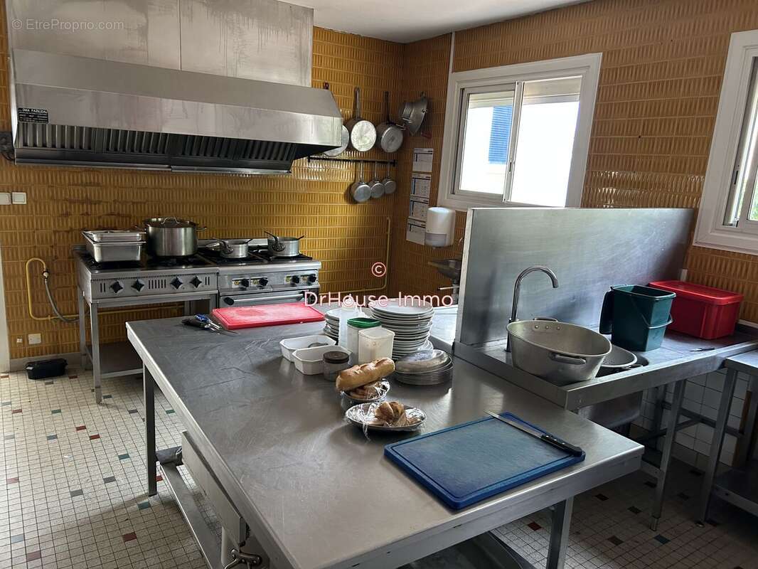 Commerce à ANGOULEME