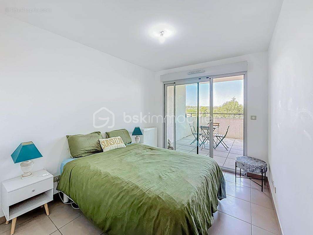 Appartement à JUVIGNAC