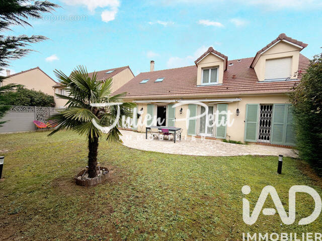 Photo 1 - Maison à THIAIS