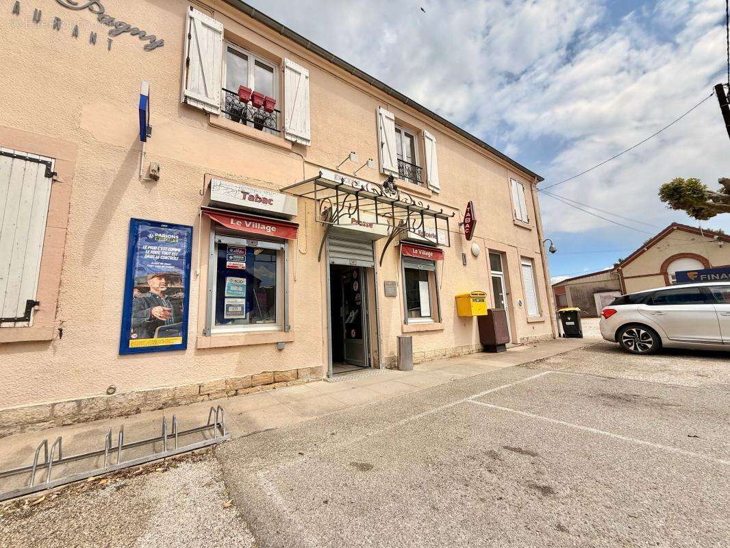Commerce à SAINT-JEAN-DE-LOSNE