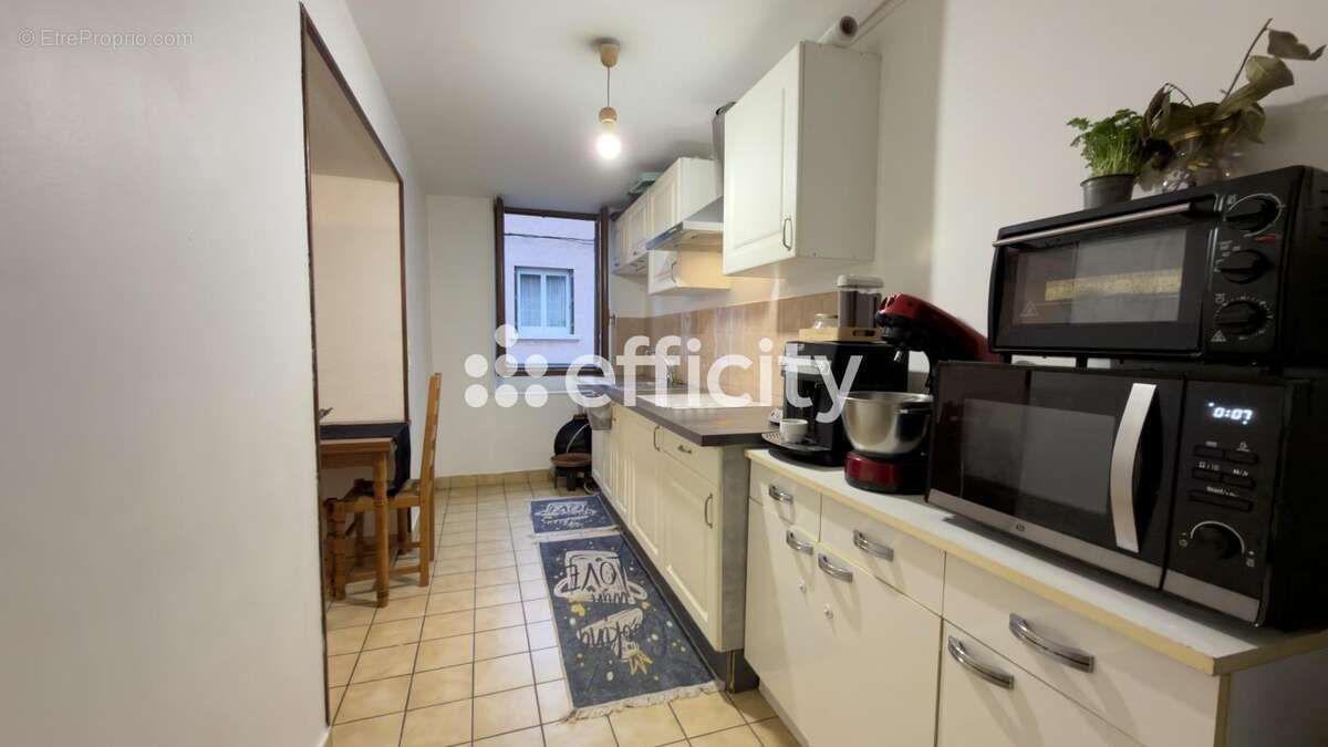 Appartement à LE PEAGE-DE-ROUSSILLON