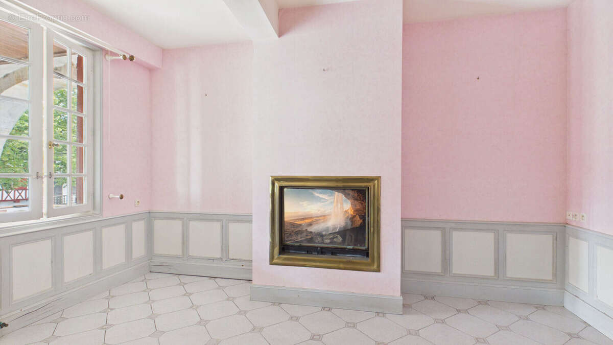 Maison à LA BASTIDE-CLAIRENCE
