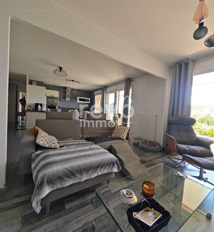 Appartement à MIONNAY