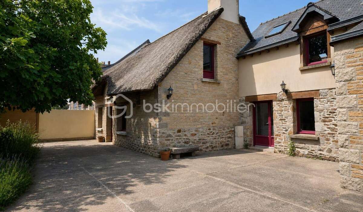 Maison à HIREL