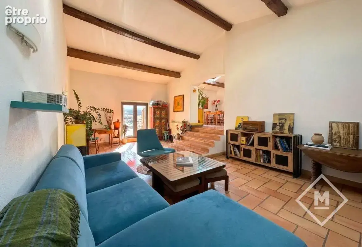 Découvrez cette jolie maison individuelle située à proximité des commodités entre les Chartreux et Montolivet - photo 3