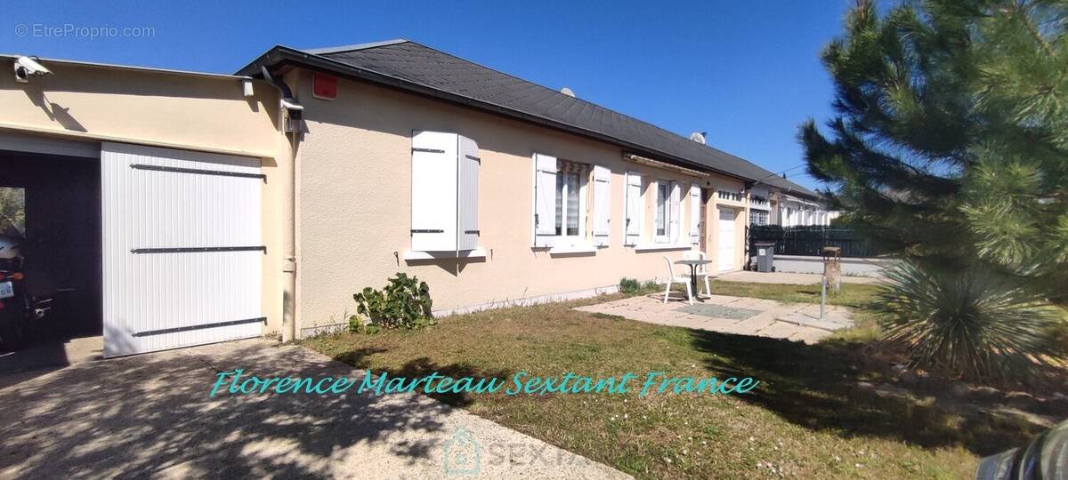 Maison à MONTRICHARD