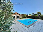 Appartement à ANGRESSE