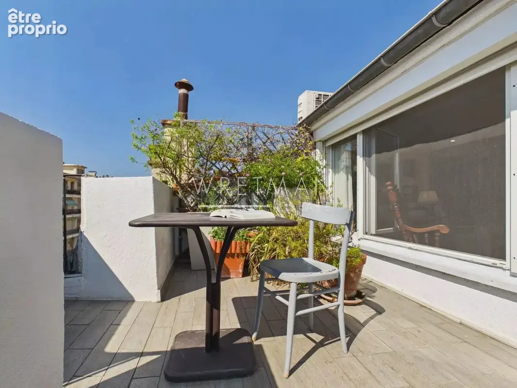 Appartement loft en dernier étage avec terrasse, aperçu mer - Menton Centre - photo 21