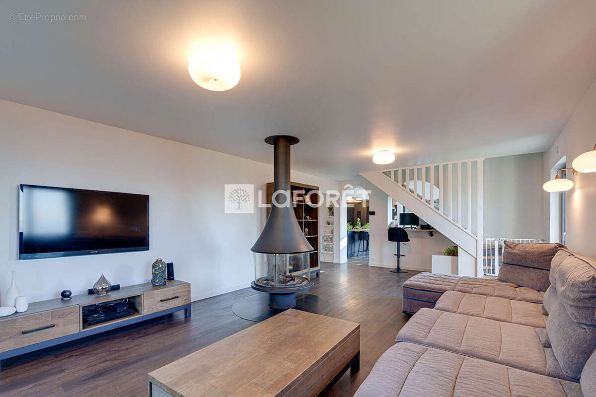 Maison Lugrin 8 pièces 173.17 m²  avec piscine - photo 12