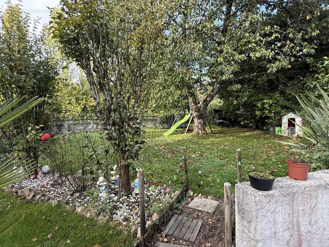 Maison à VILLEBOUGIS