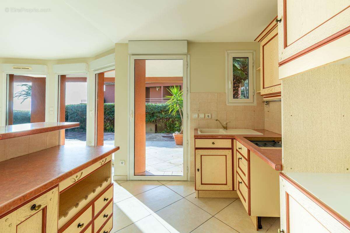 Appartement à SANARY-SUR-MER