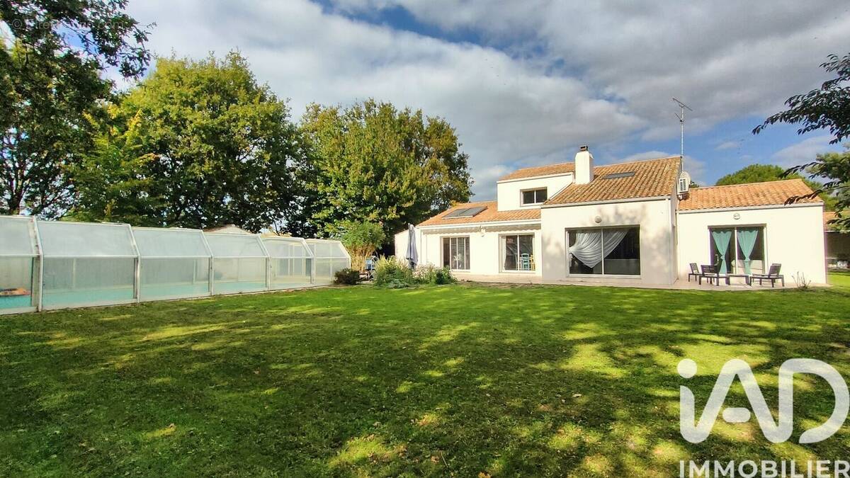 Photo 1 - Maison à NOTRE-DAME-DE-RIEZ