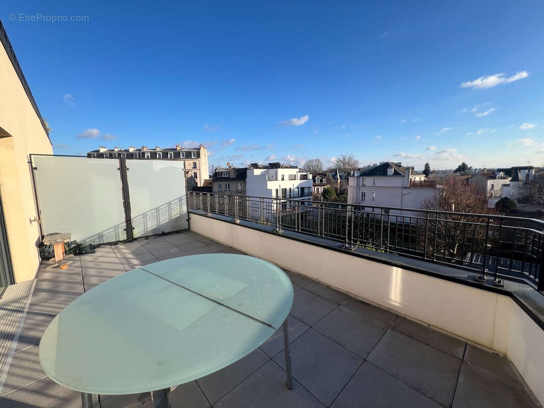 Appartement  4 pièce(s) 89 m2 terrasse de 17 m2 ascenseur - photo 3