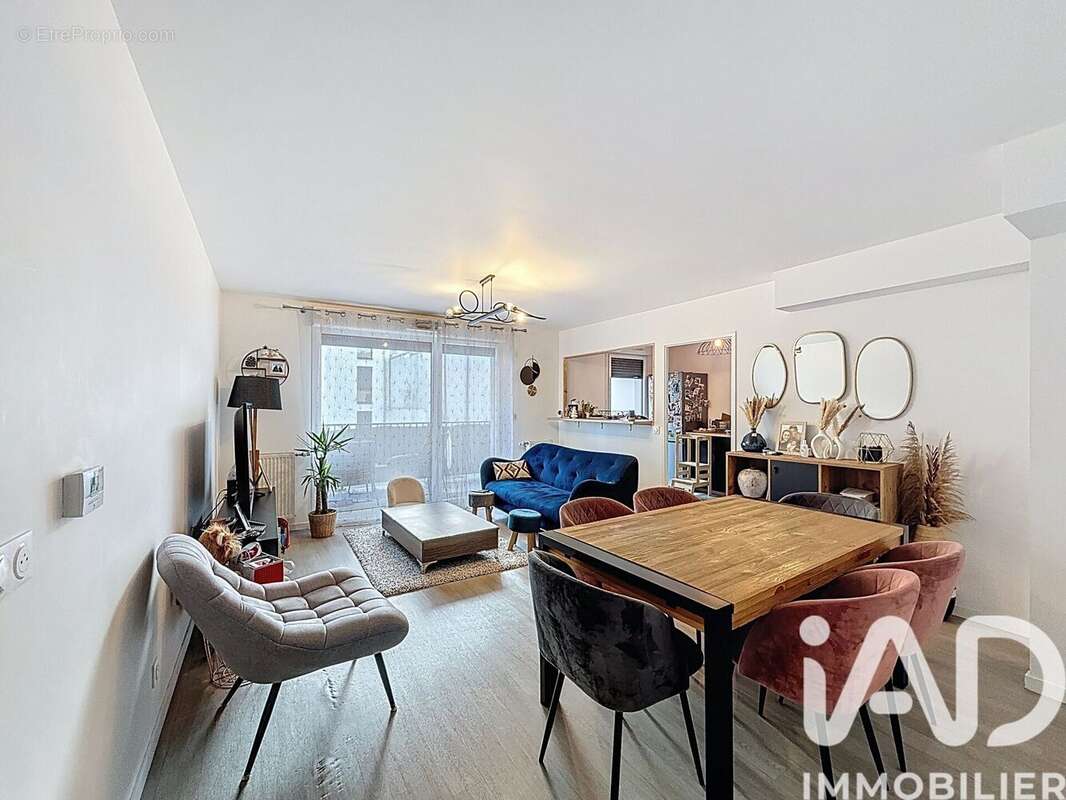 Photo 2 - Appartement à EPINAY-SUR-SEINE