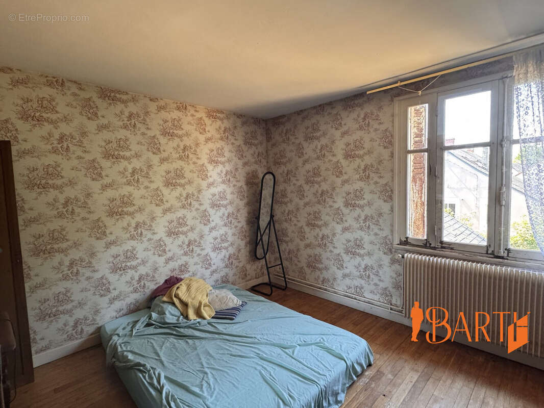 Maison 178 m² à Saint-Florent-Sur-Cher  - photo 4