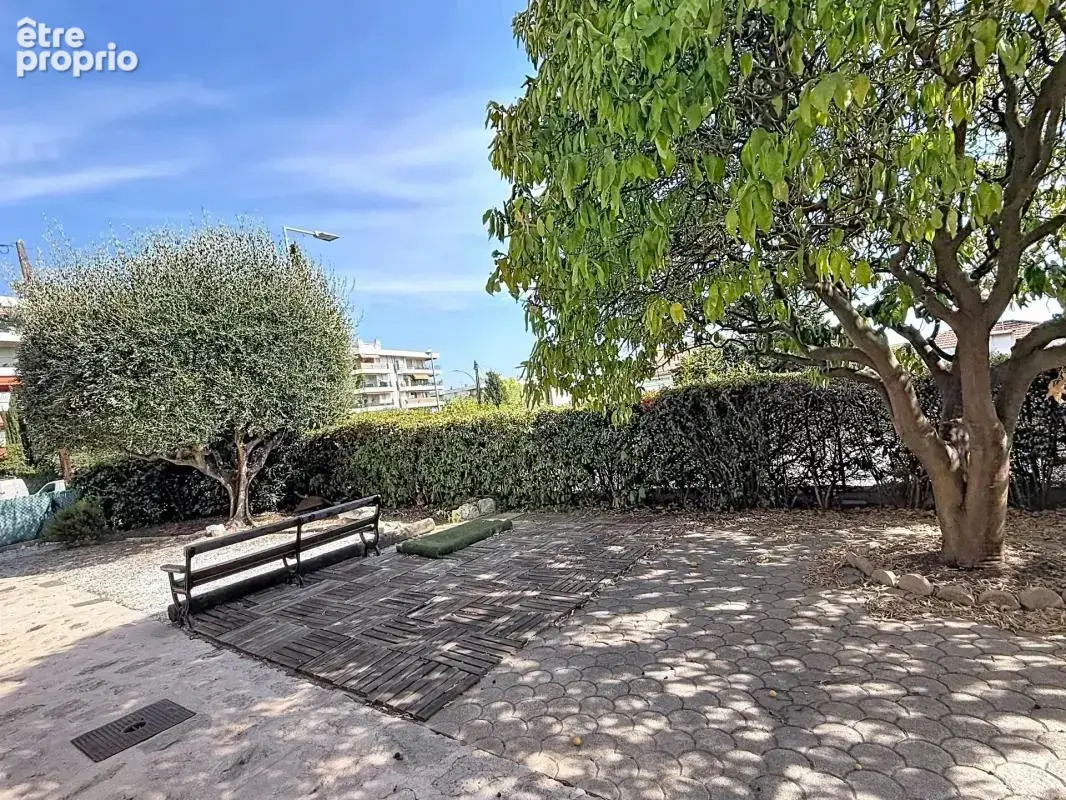 Nice Napoléon III - villa individuelle 140 m² - terrain -double garage - photo 15
