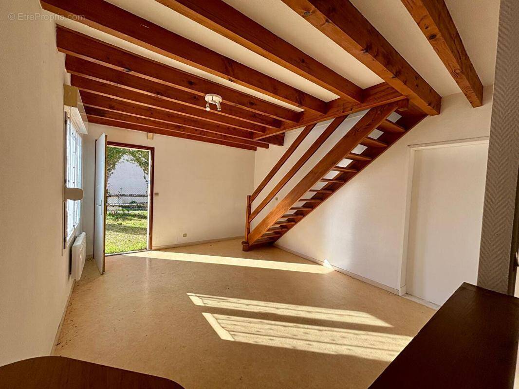 Appartement à MAGNY-COURS