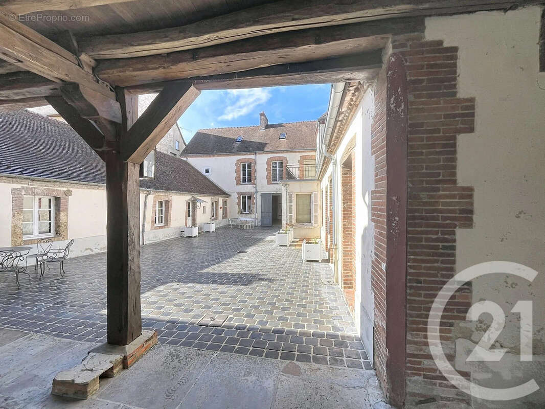 Maison à SAINT-MARTIN-D'ABLOIS