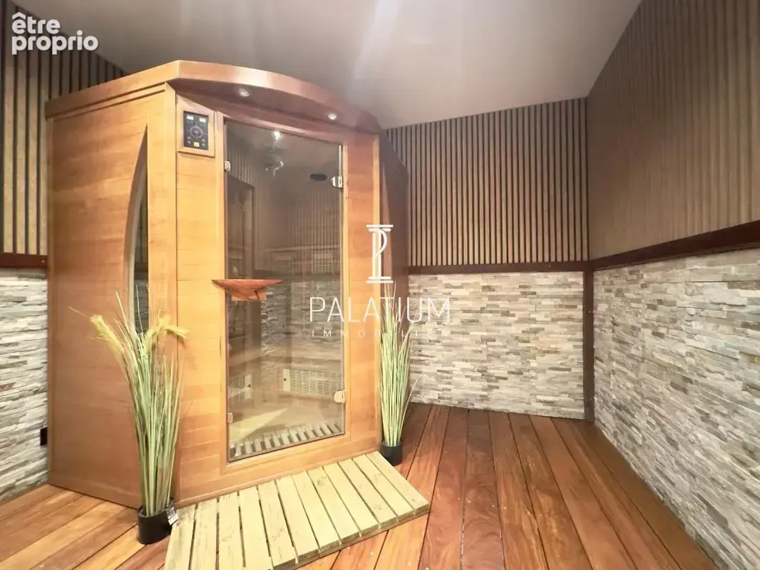 Propriété d'exception de près de 400 m² - photo 23