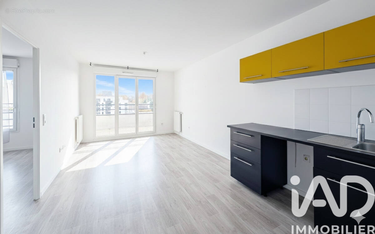Photo 1 - Appartement à DAMMARIE-LES-LYS