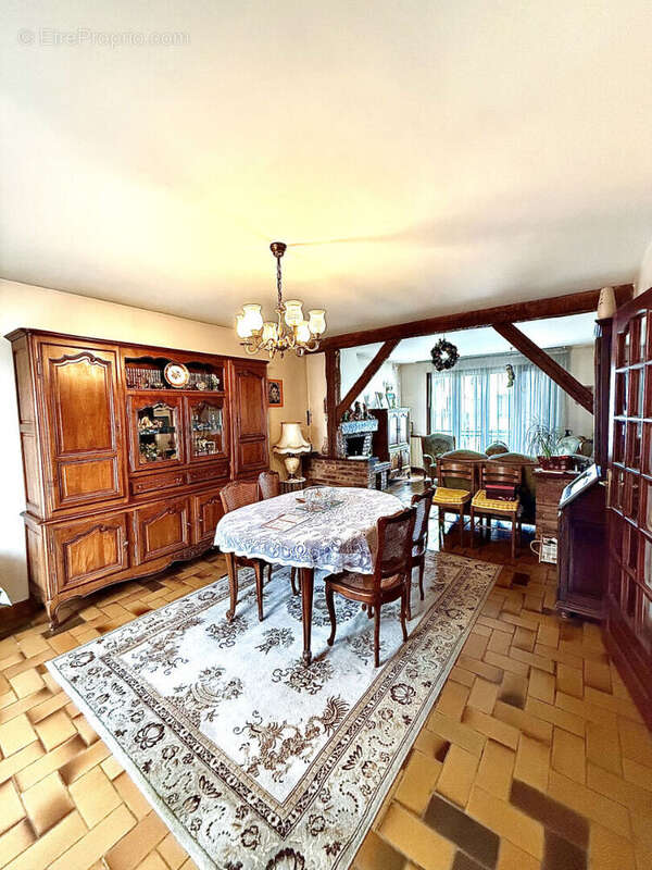 Maison à LES PAVILLONS-SOUS-BOIS